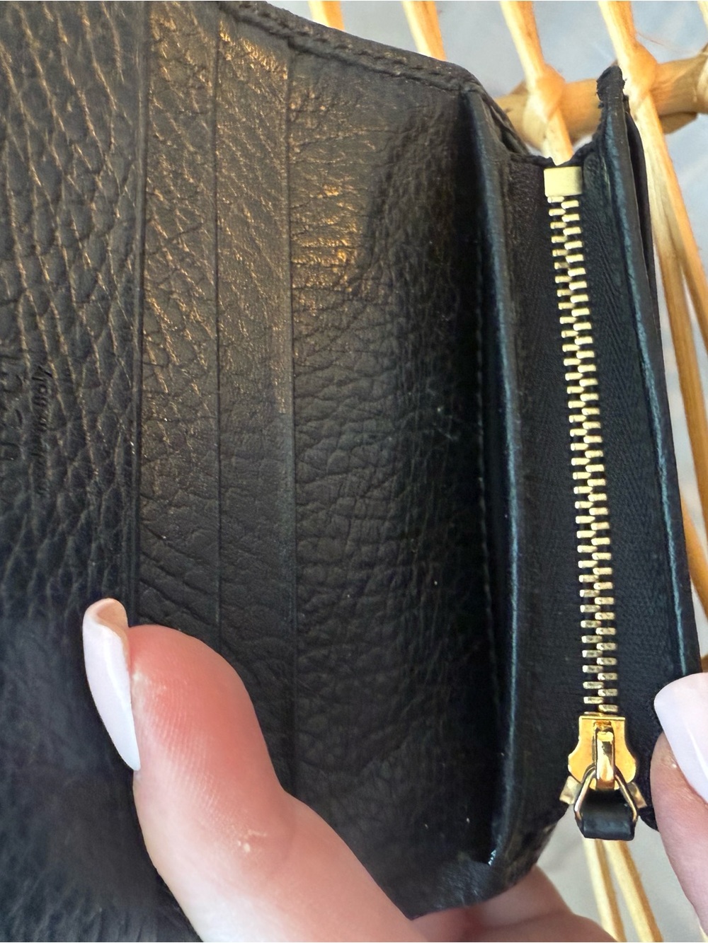 Gucci Black Leather GG Marmont Small Card Holder Wallet - Picture 4 of 6